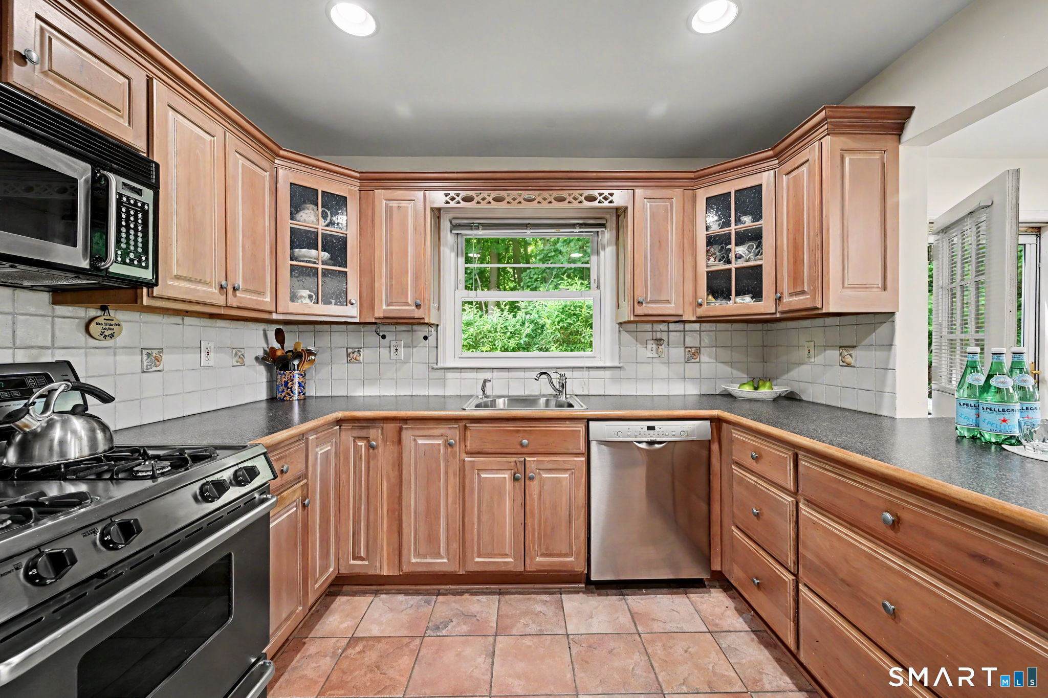 8 Ernel Drive Riverside, CT 06878 - Photo 20 of 40