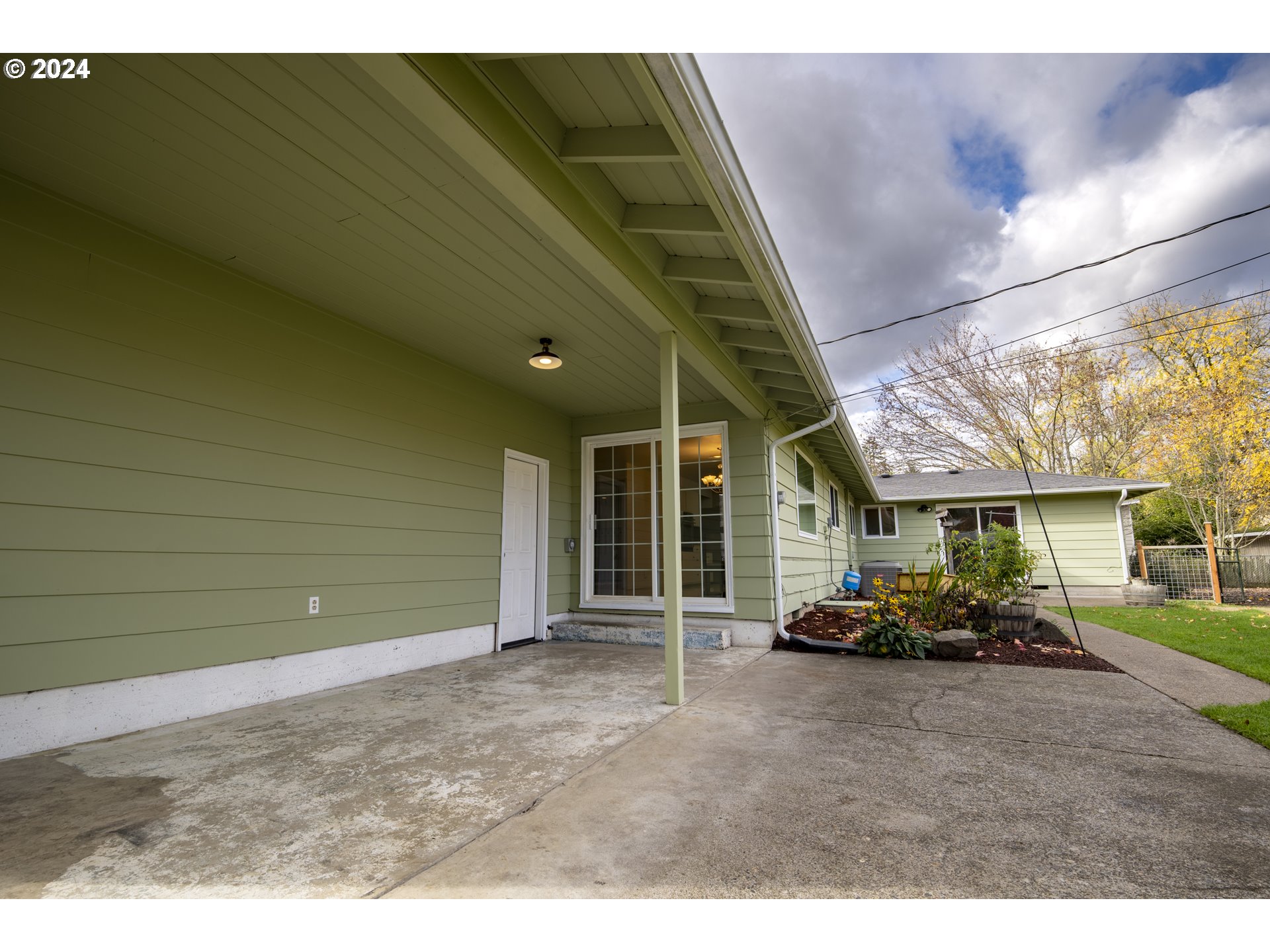 1165 Buff Way Eugene, OR 97401 - Photo 32 of 48 Gallery Image 32