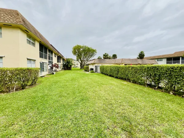 a view of an outdoor space and a yard
