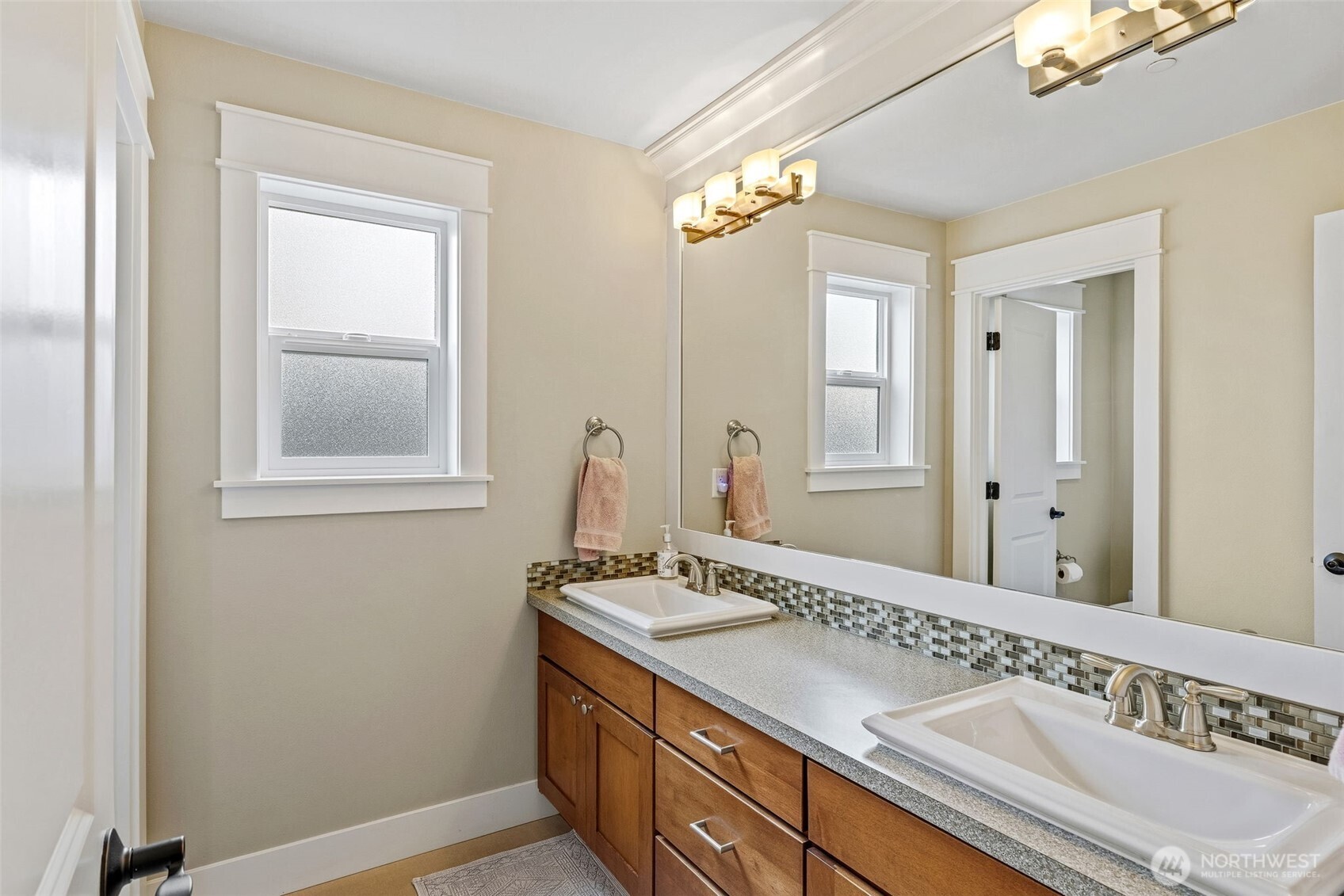 627 Southwest 185th Street Normandy Park, WA 98166 - Photo 28 of 38