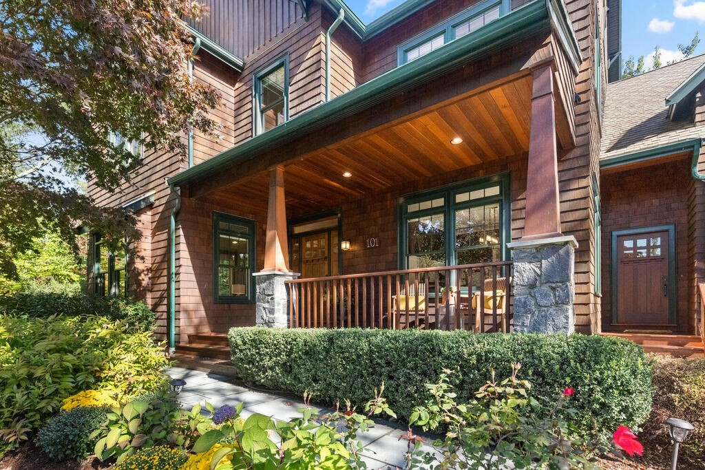 101 Reed Street Lexington, MA 02421 - Photo 3 of 36