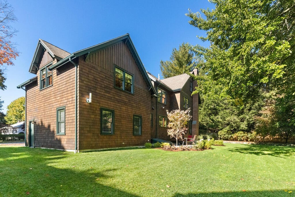 101 Reed Street Lexington, MA 02421 - Photo 35 of 36