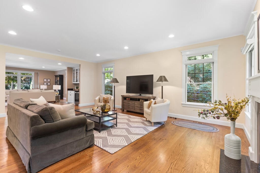 101 Reed Street Lexington, MA 02421 - Photo 9 of 36