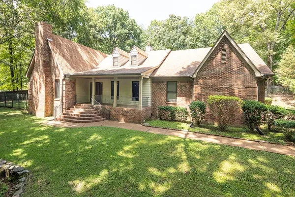 $575,000 | 8492 Windolyn Circle North, Bartlett, TN 38133