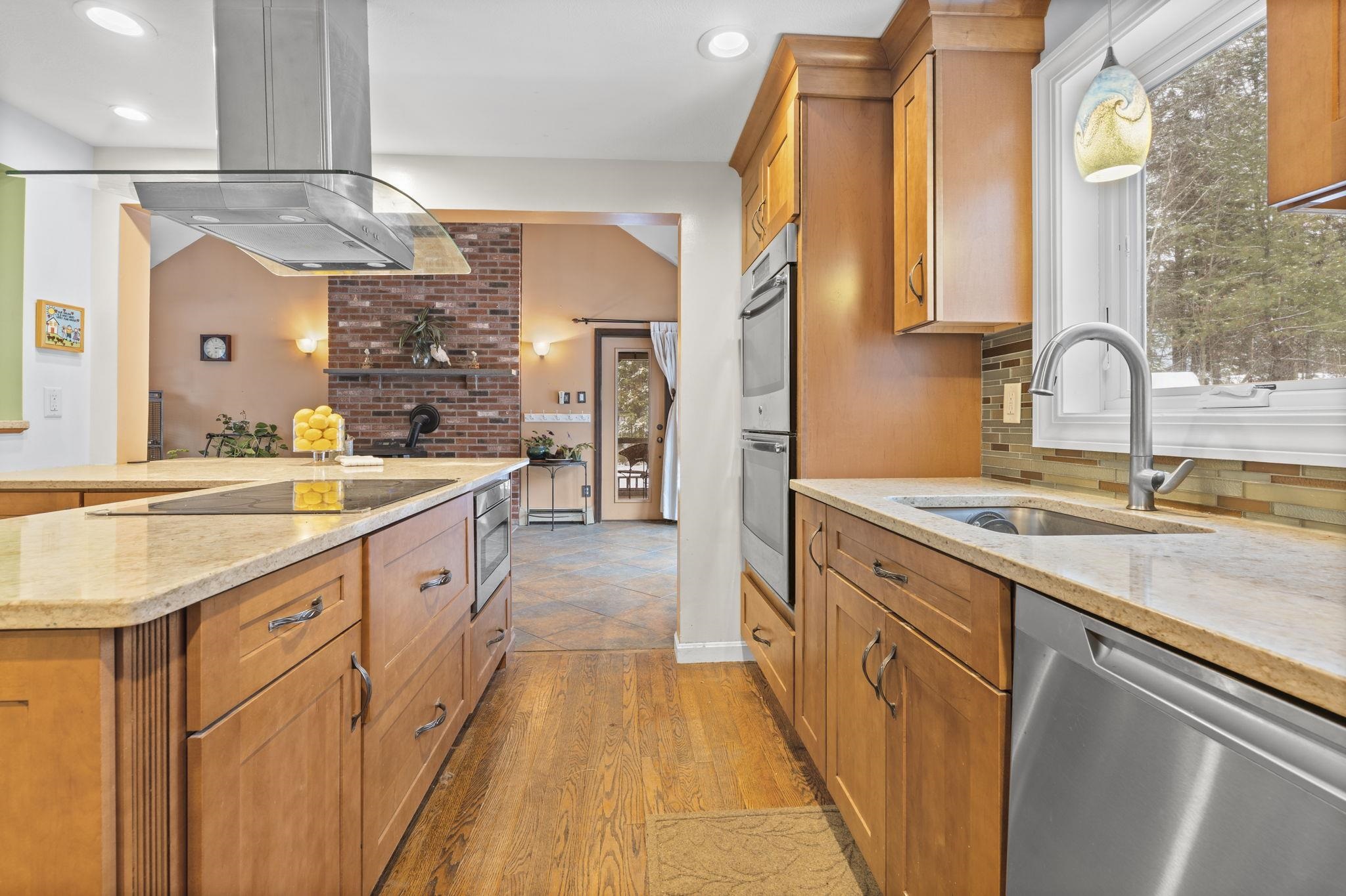 147 Ham Woods Road Alton, NH 03809 - Photo 4 of 60