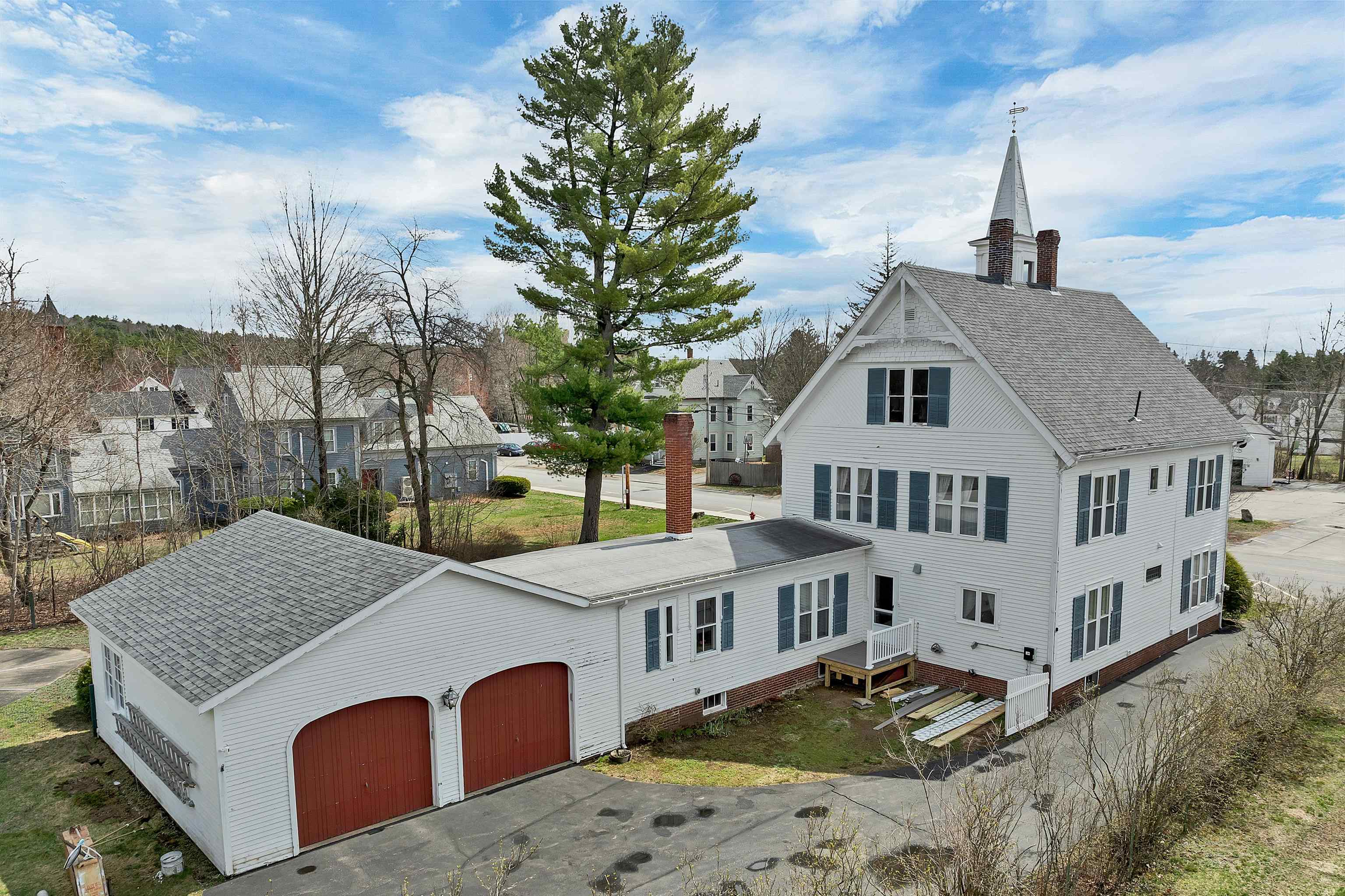 19 Church Street Alton, NH 03809 - Photo 2 of 49