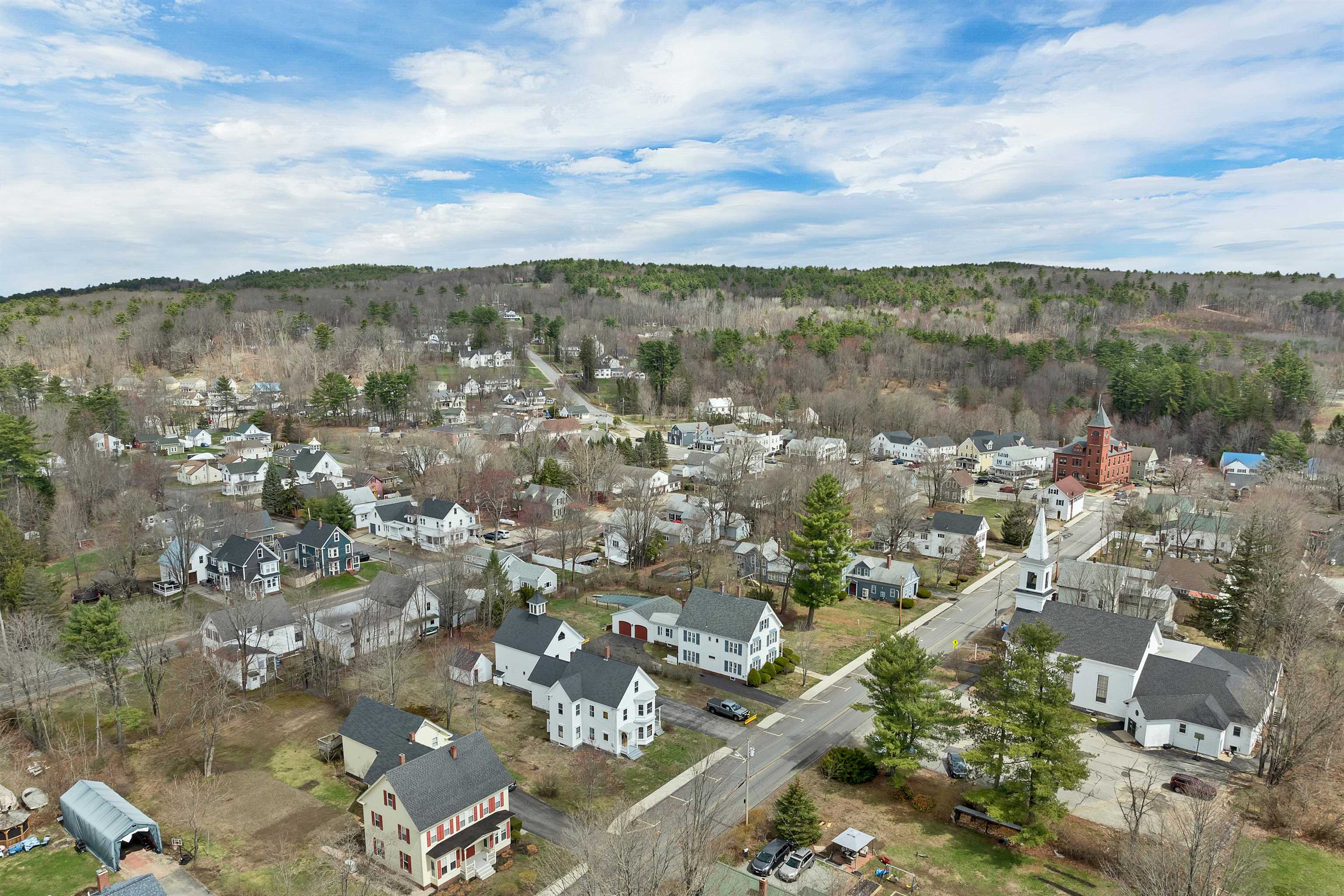 19 Church Street Alton, NH 03809 - Photo 4 of 49