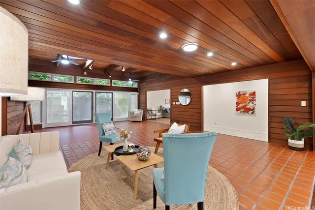 $2,995,000 | 824 North Kalaheo Avenue, Unit A, Kailua, HI 96734