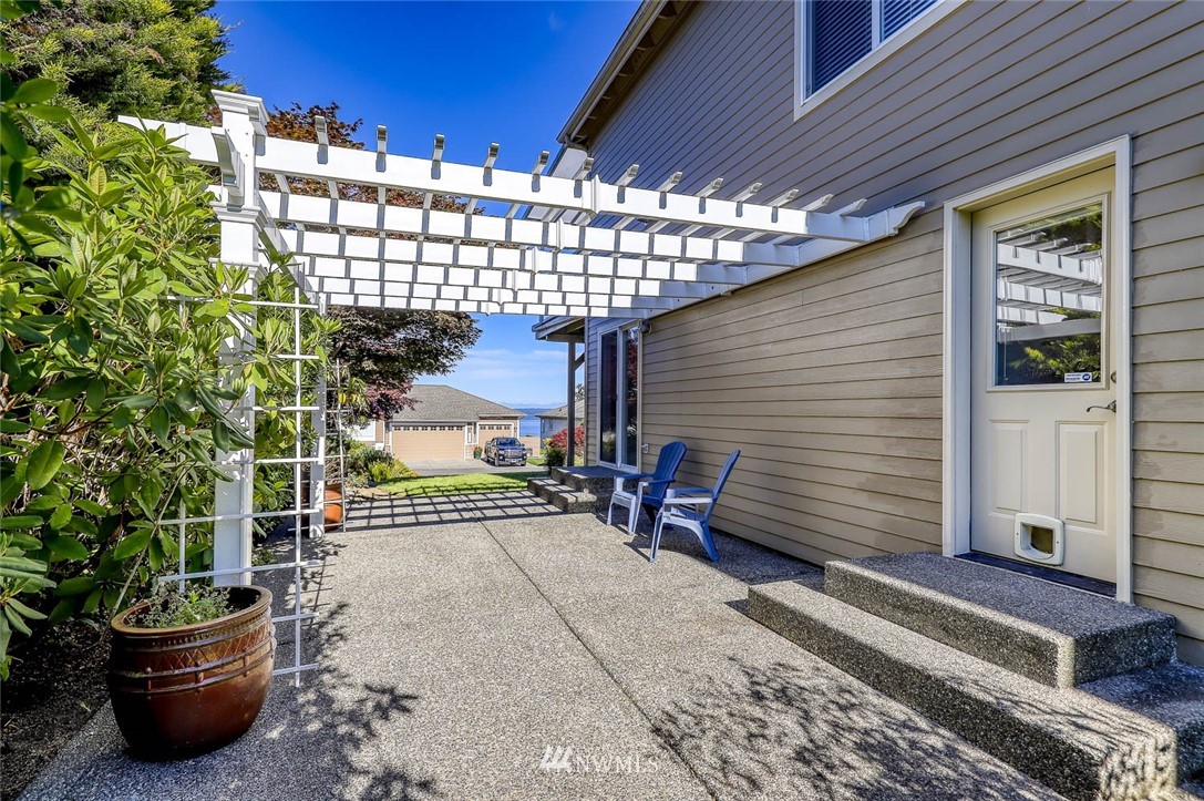 11531 Northeast Skyward Loop Kingston, WA 98346 - Photo 27 of 36