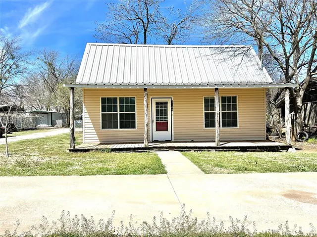 $132,500 | 1169 West Park Street, Stephenville, TX 76401