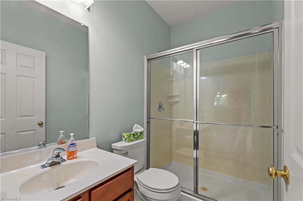 3744 Deerfield Street High Point, NC 27265 - Photo 17 of 43