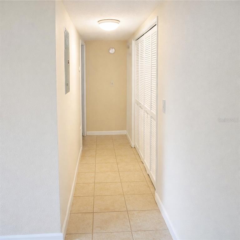 5273 Vineland Road, Unit 103 Orlando, FL 32811 - Photo 7 of 8