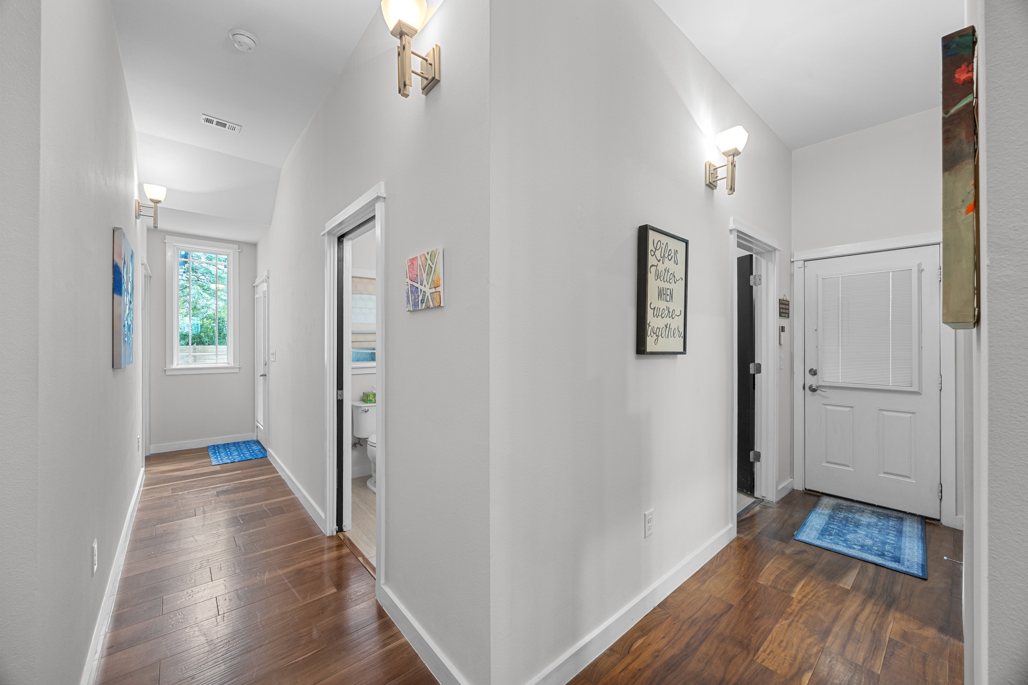 3907 Becker Avenue Austin, TX 78751 - Photo 13 of 33 Hallway