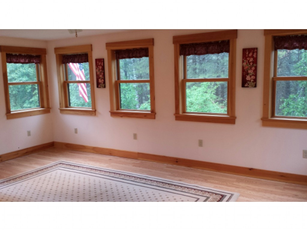 28 Cliff Road Danbury, NH 03230 - Photo 6 of 15 Gallery Image 6