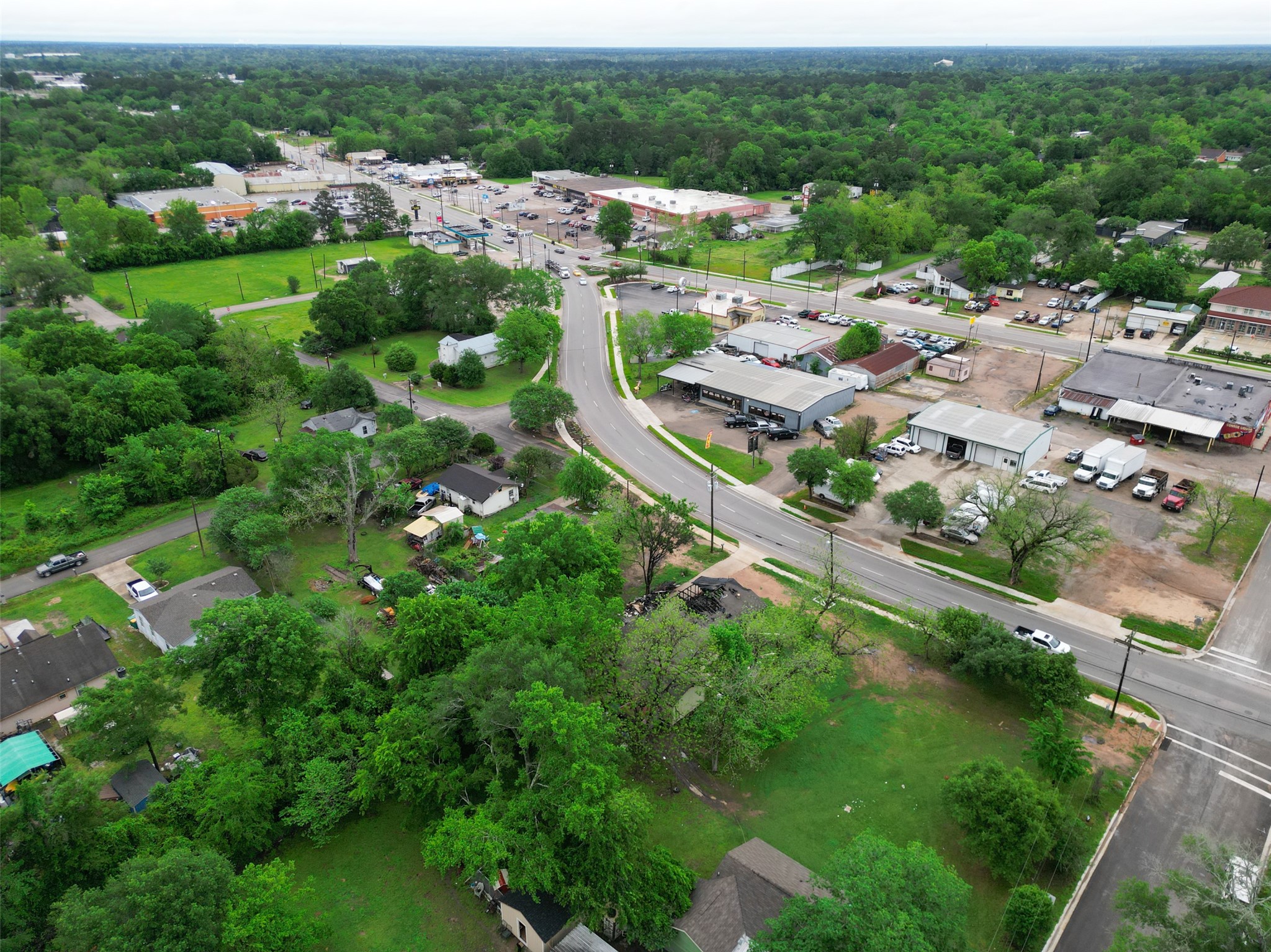 406 East Phillips Street Conroe, TX 77301 - Photo 15 of 20 a view of a city