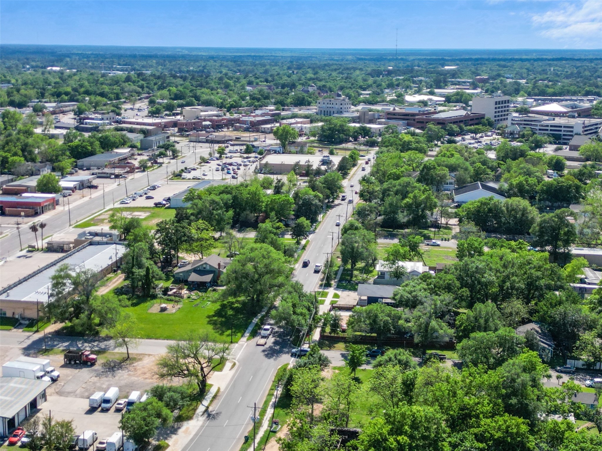406 East Phillips Street Conroe, TX 77301 - Photo 20 of 20 a view of a city