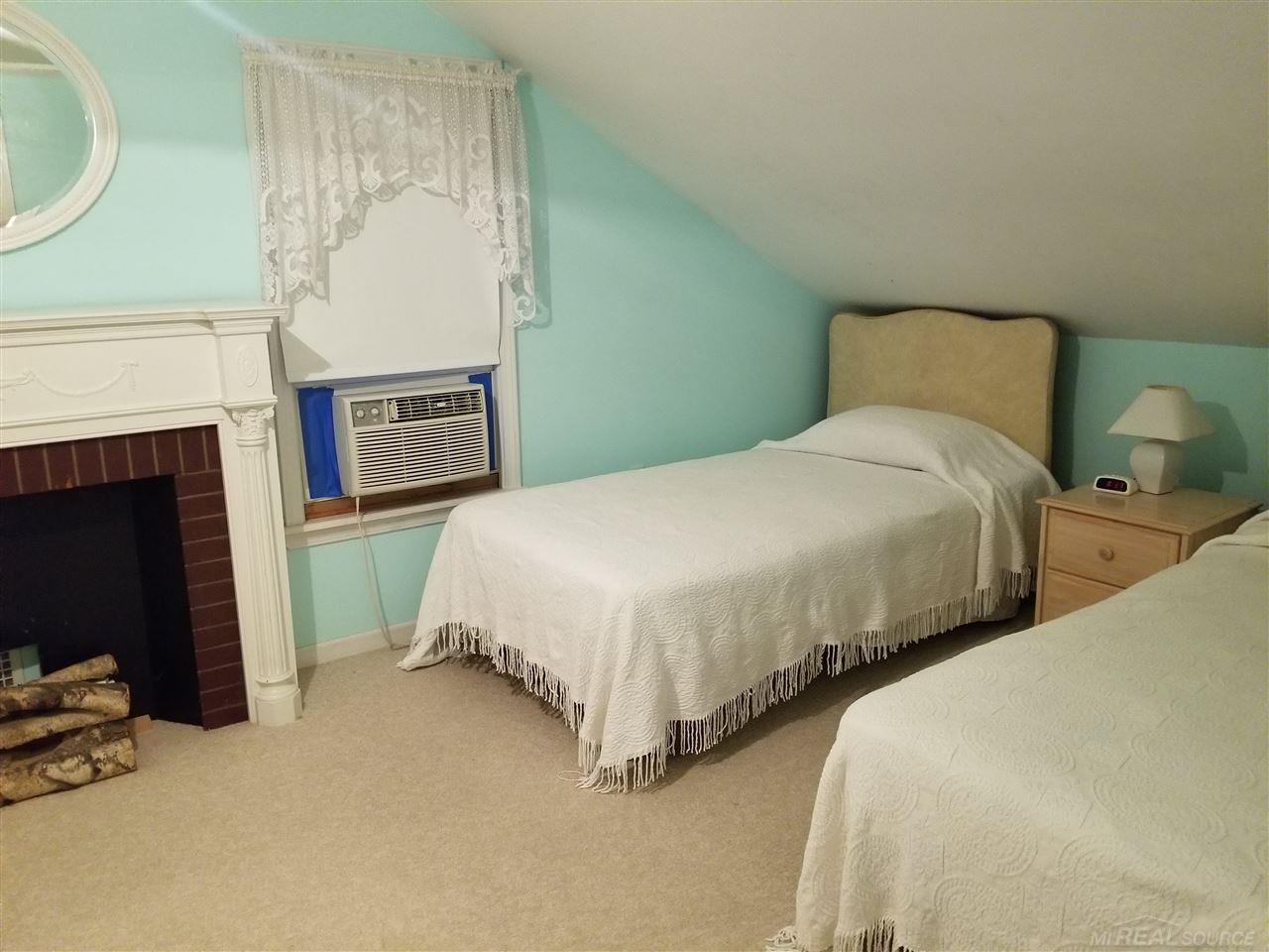 2045 Lakeshore Road Applegate, MI 48401 - Photo 47 of 51