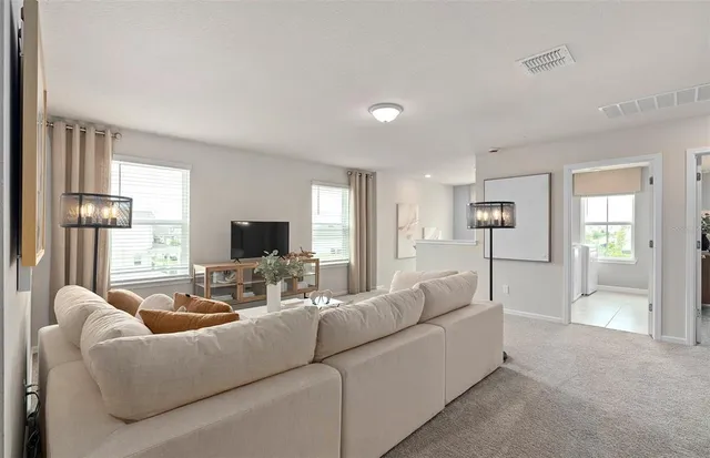 $437,990 | 2124 Mossy Vine Avenue, St. Cloud, FL 34771