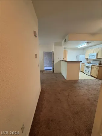 $1,650 | 8250 North Grand Canyon Drive, Unit 1090, Las Vegas, NV 89166