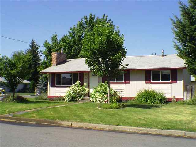1807 North Balfour Road Spokane, WA 99206 - Photo 1 of 9