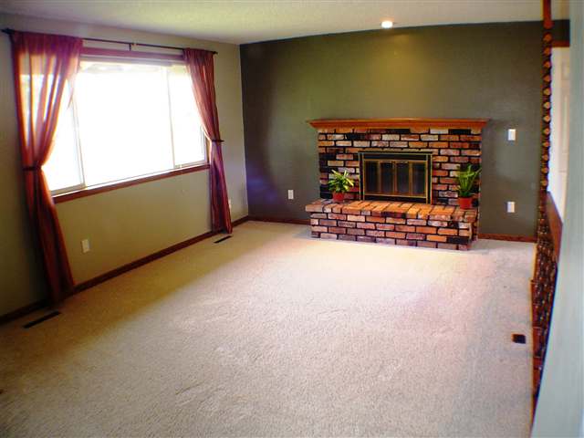 1807 North Balfour Road Spokane, WA 99206 - Photo 2 of 9