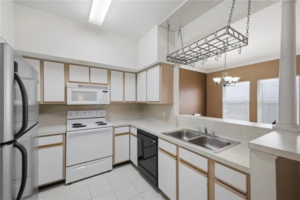 $229,900 | 1215 Canyon Creek Circle, College Station, TX 77840