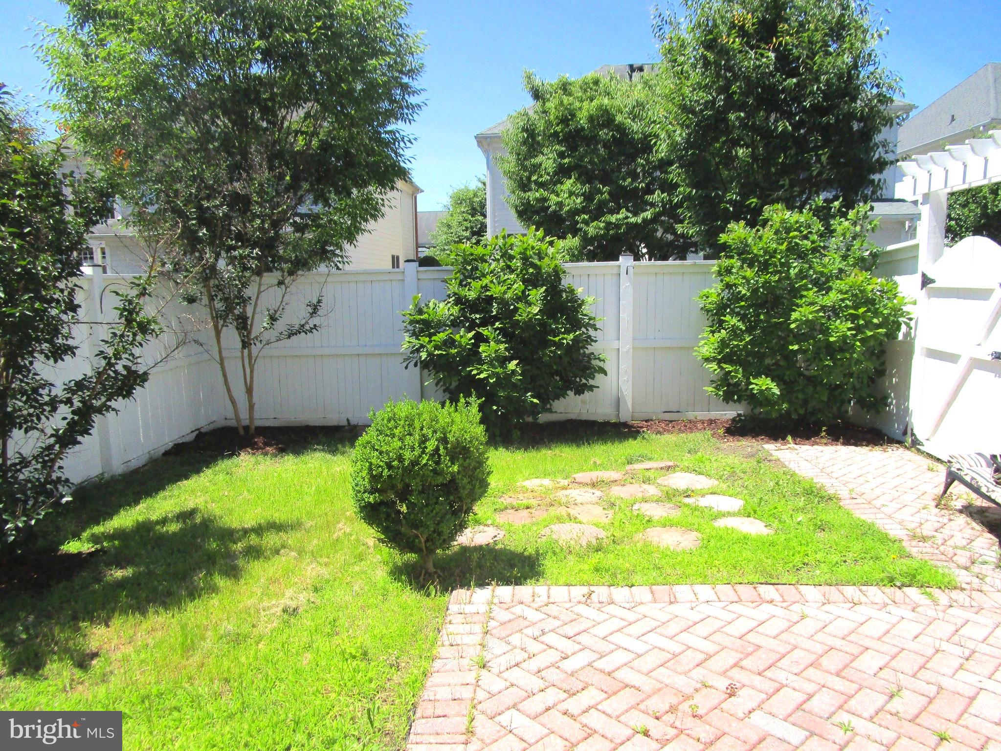 749 Pearson Point Annapolis, MD 21401 - Photo 29 of 30 Fully fenced yard!