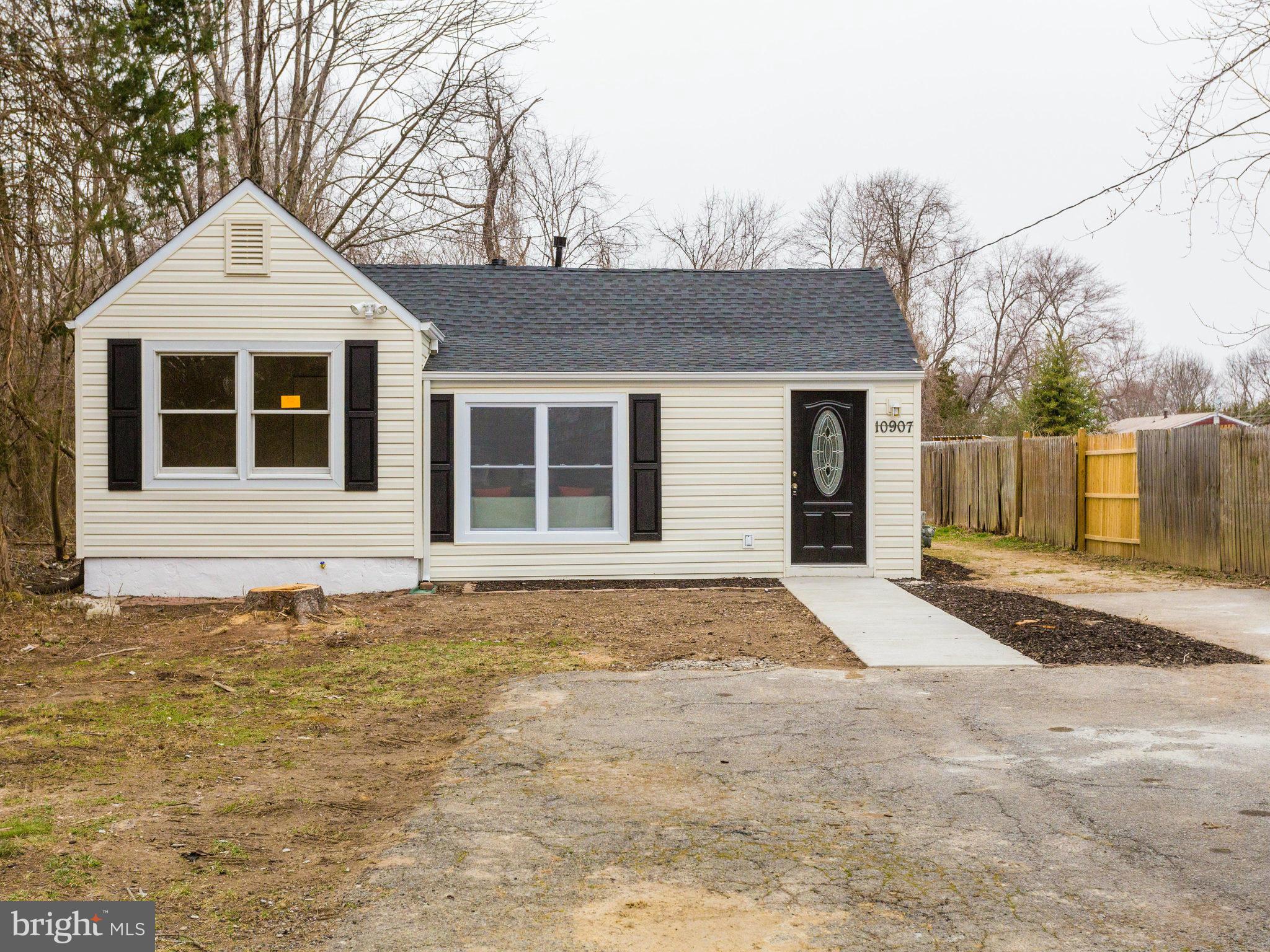 10907 Old Fort Road Fort Washington, MD 20744 - Photo 1 of 16 Exterior (Front)
