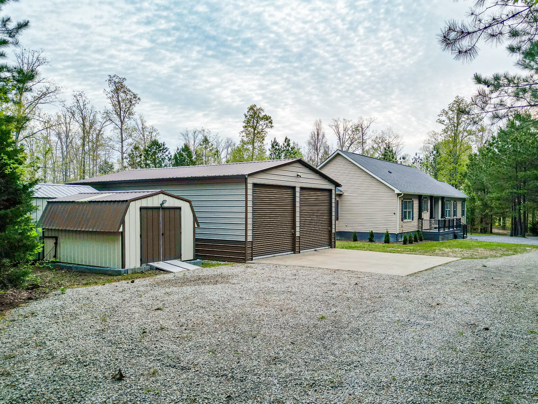 920 Mason Bates Bend Road Centerville, TN 37033 - Photo 6 of 82 Gallery Image 6
