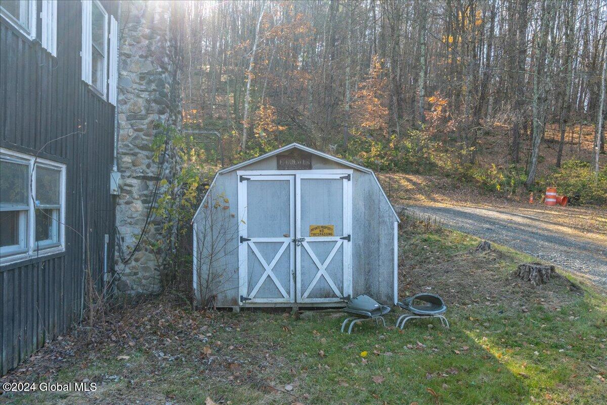 262 Ashgrove Road White Creek, NY 12057 - Photo 6 of 65 06-262 ashgrove rd Cambridge NY-6