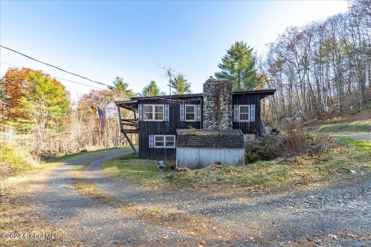 262 Ashgrove Road White Creek, NY 12057 - Photo 7 of 65 07-262 ashgrove rd Cambridge NY-7