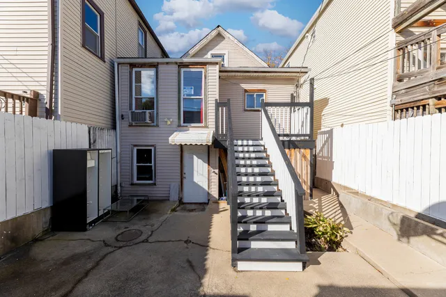 $380,000 | 1641 North Kedzie Avenue, Chicago, IL 60647