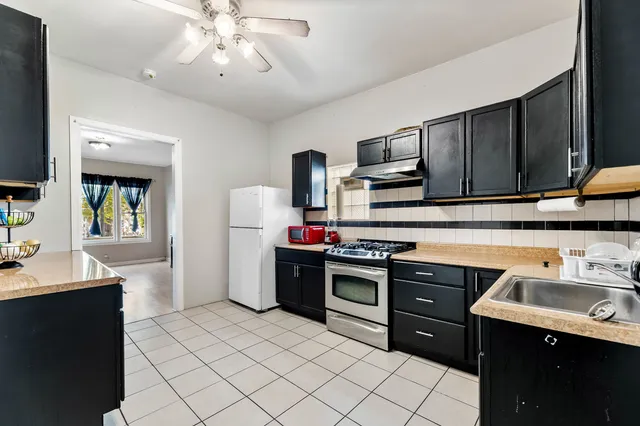 $380,000 | 1641 North Kedzie Avenue, Chicago, IL 60647