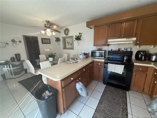 $220,000 | 5818 Southeast Windsong Lane, Stuart, FL 34997