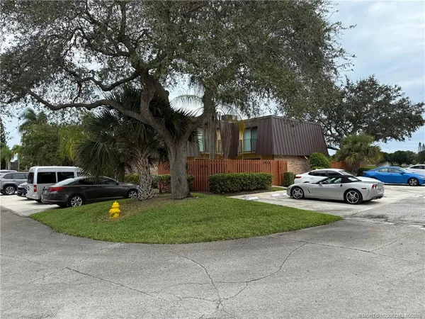 $220,000 | 5818 Southeast Windsong Lane, Stuart, FL 34997