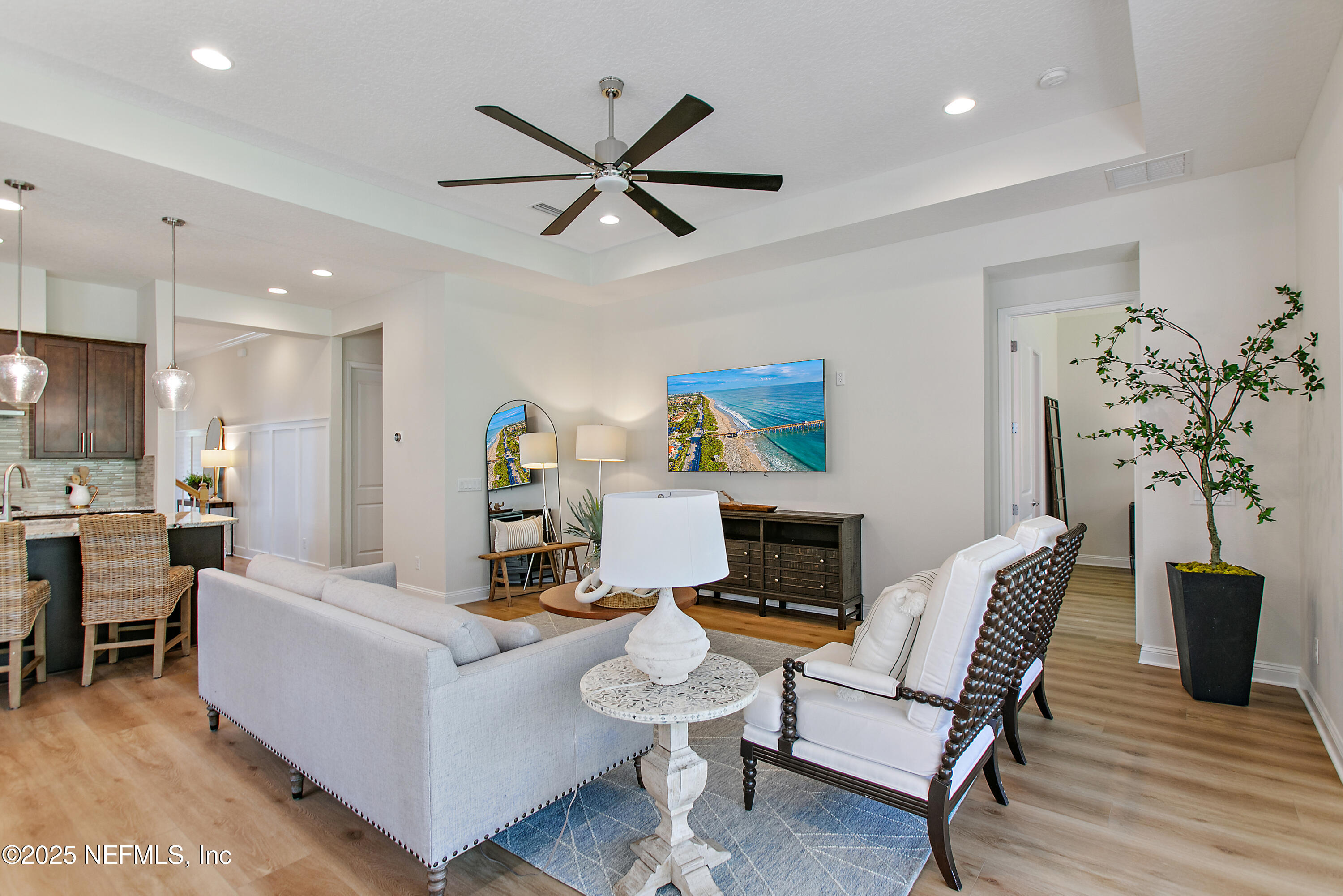 154 Parkbluff Circle Ponte Vedra, FL 32081 - Photo 11 of 53 14-Living Room