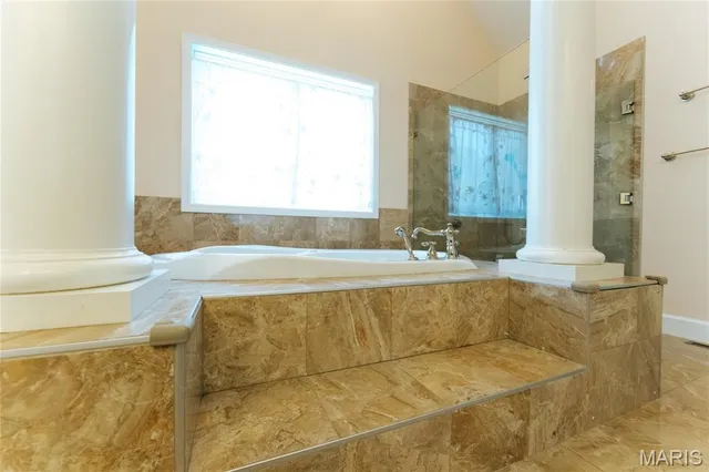 $775,000 | 1025 Cobblestone Drive, Rolla, MO 65401