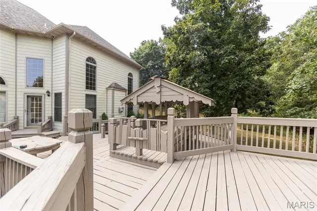 $775,000 | 1025 Cobblestone Drive, Rolla, MO 65401