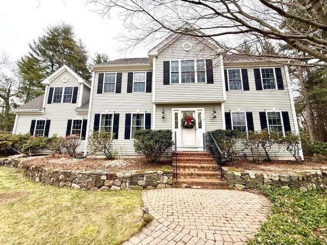 2 Sandstone Lane Millis, MA 02054 - Photo 4 of 42