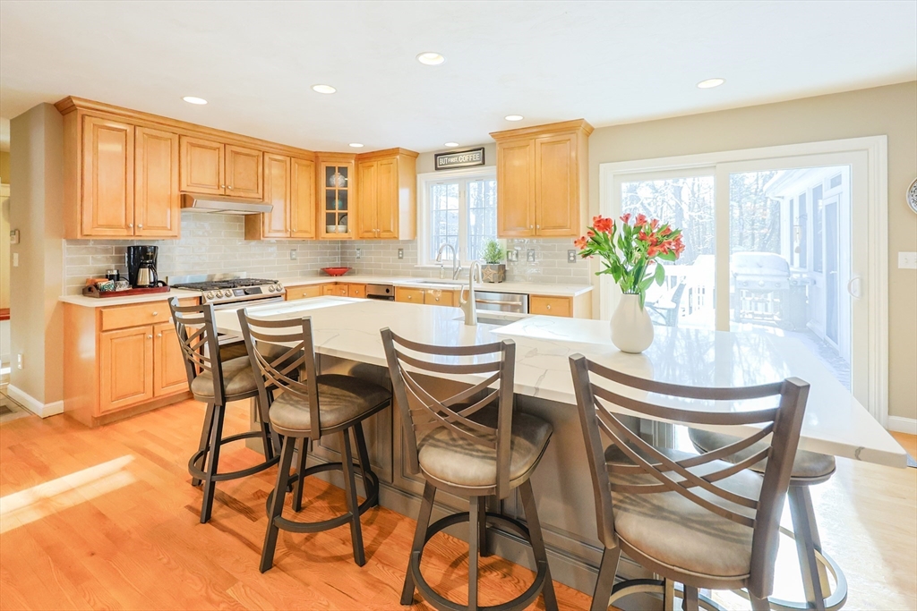 2 Sandstone Lane Millis, MA 02054 - Photo 7 of 42