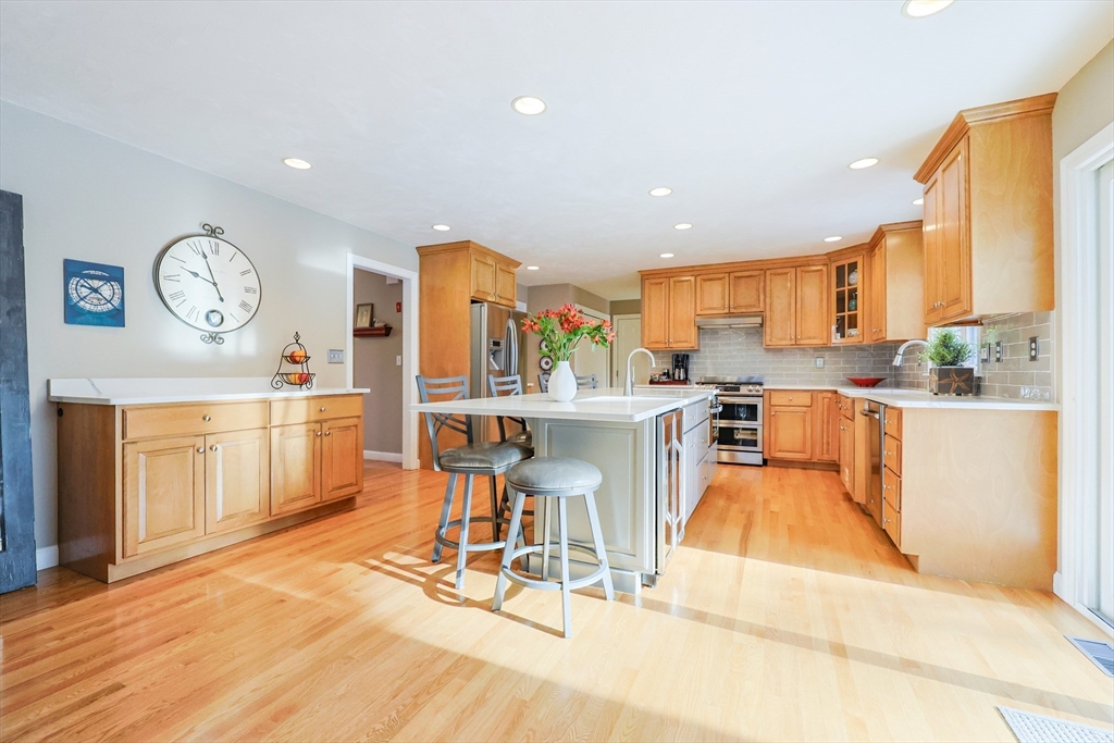 2 Sandstone Lane Millis, MA 02054 - Photo 8 of 42