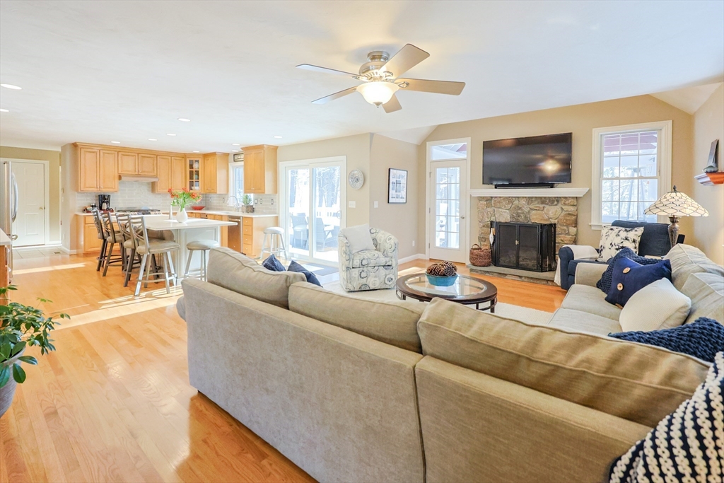 2 Sandstone Lane Millis, MA 02054 - Photo 10 of 42