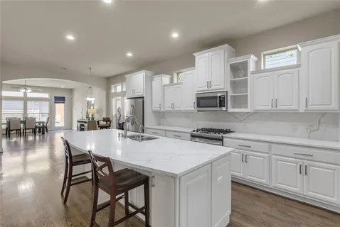 $719,000 | 2407 Knight Street, Dallas, TX 75219