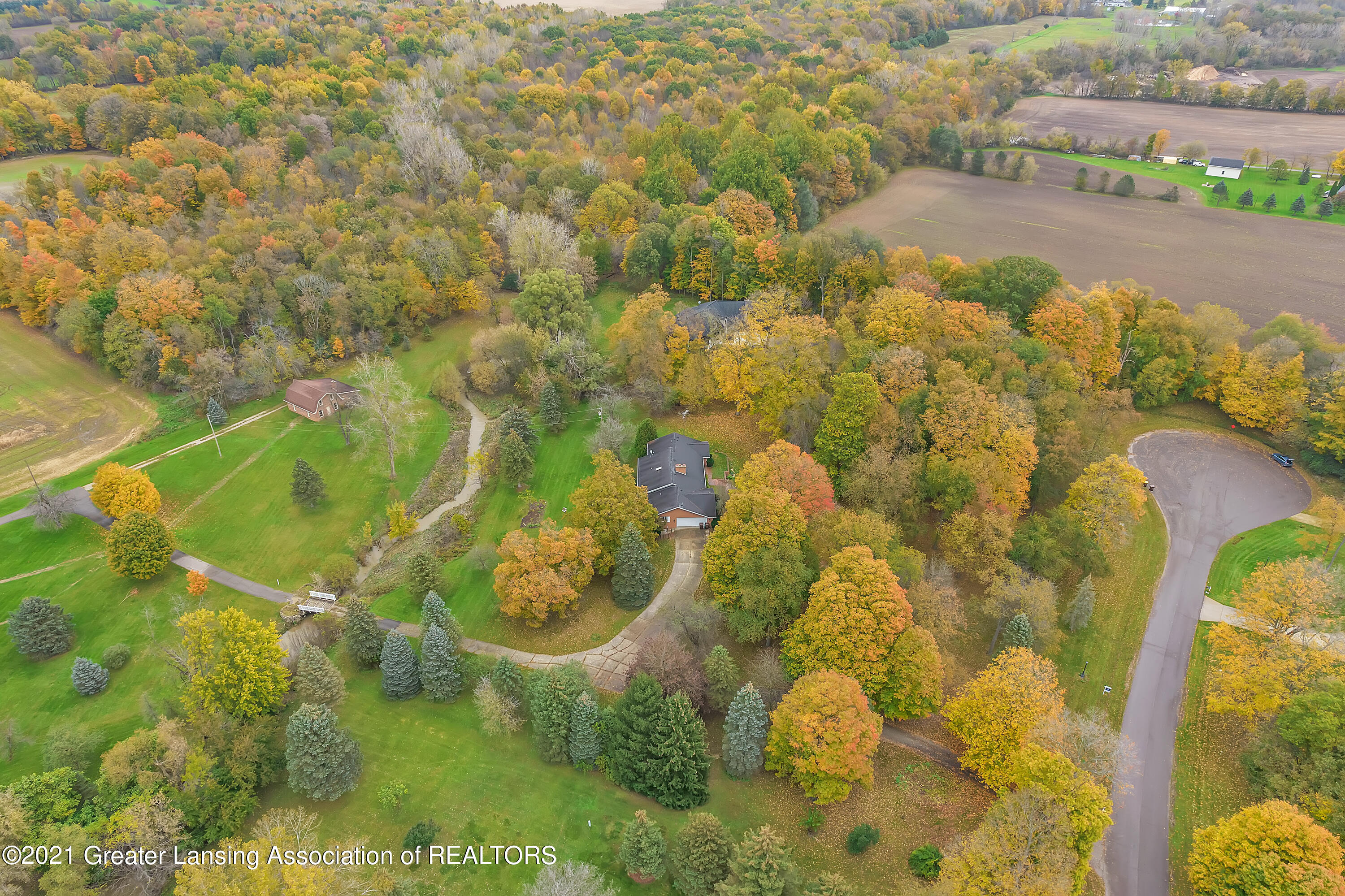 145 Three Oaks Road Okemos, MI 48864 - Photo 45 of 58 Aerial View