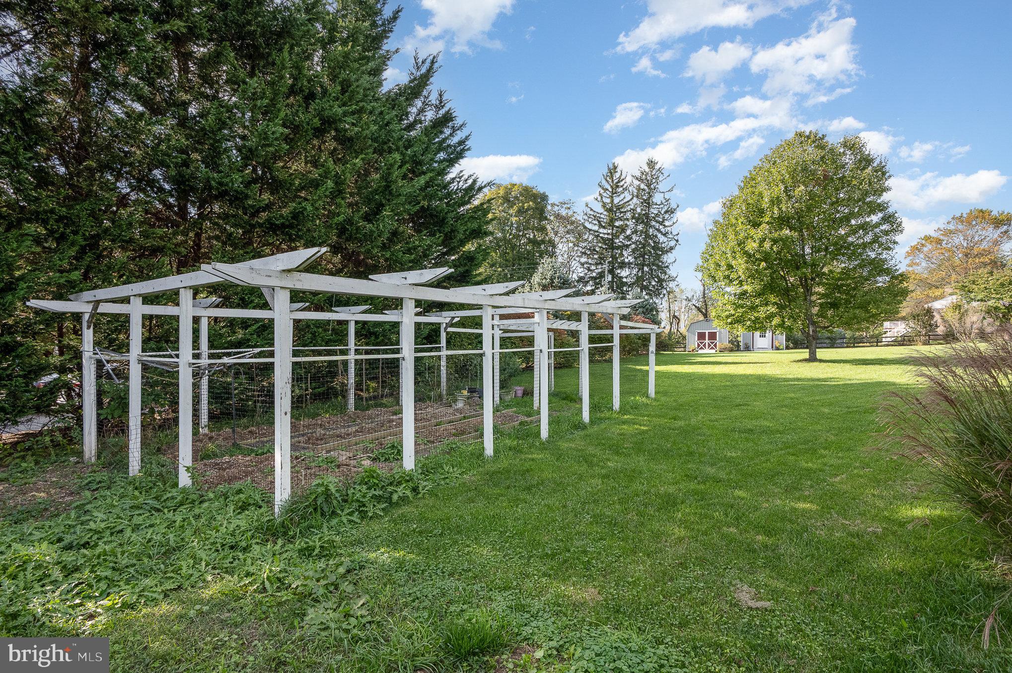 13842 Penn Shop Road Mount Airy, MD 21771 - Photo 62 of 74 Trellis
