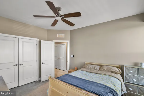 $3,400 | 3310 Tribune Court, Unit F, Hyattsville, MD 20782