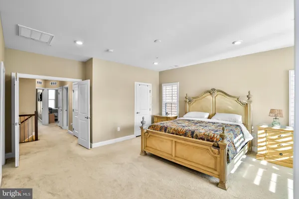 $3,400 | 3310 Tribune Court, Unit F, Hyattsville, MD 20782