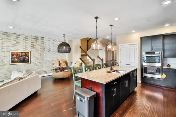 $3,400 | 3310 Tribune Court, Unit F, Hyattsville, MD 20782