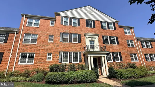 $1,750 | 6514 Potomac Avenue, Unit C1, Alexandria, VA 22307