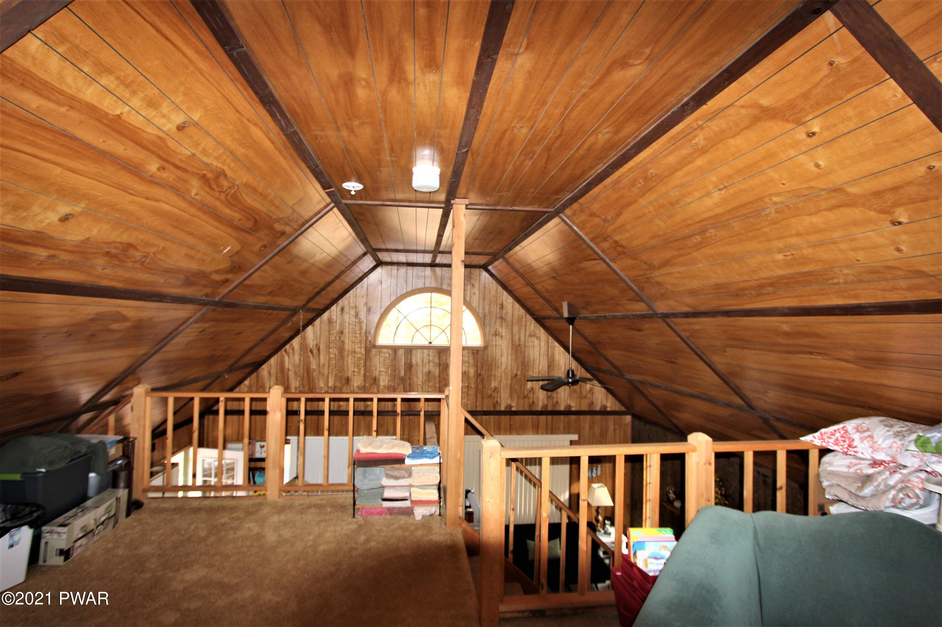 26 Fawn Road Hawley, PA 18428 - Photo 11 of 36